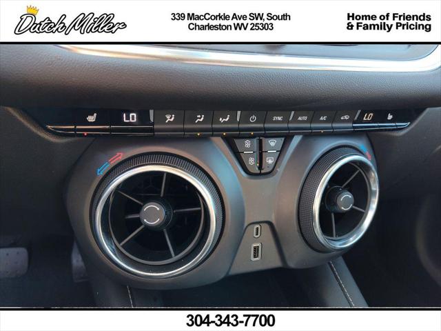2025 Chevrolet Blazer AWD 2LT