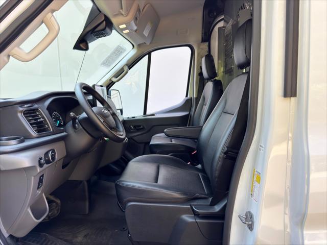 2022 Ford E-Transit-350 Cargo Van Unknown