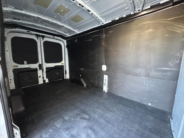 2022 Ford E-Transit-350 Cargo Van Unknown