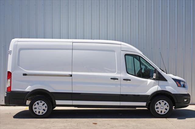 2022 Ford E-Transit-350 Cargo Van Unknown