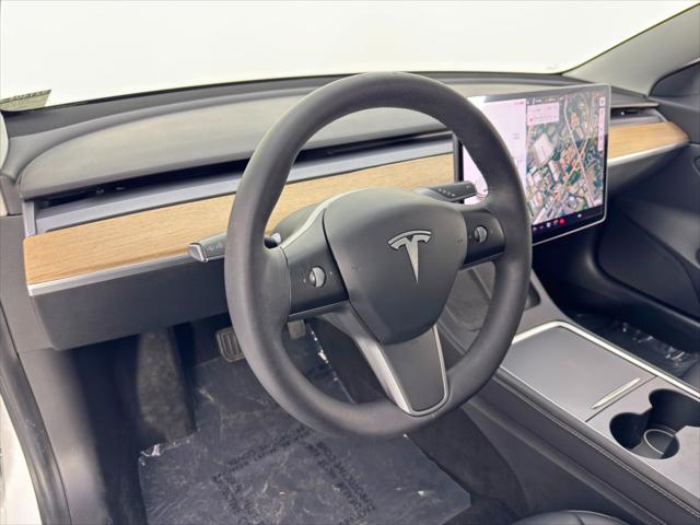 2021 Tesla Model 3 Standard Range Plus Rear-Wheel Drive