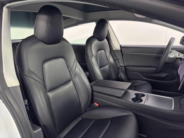 2021 Tesla Model 3 Standard Range Plus Rear-Wheel Drive