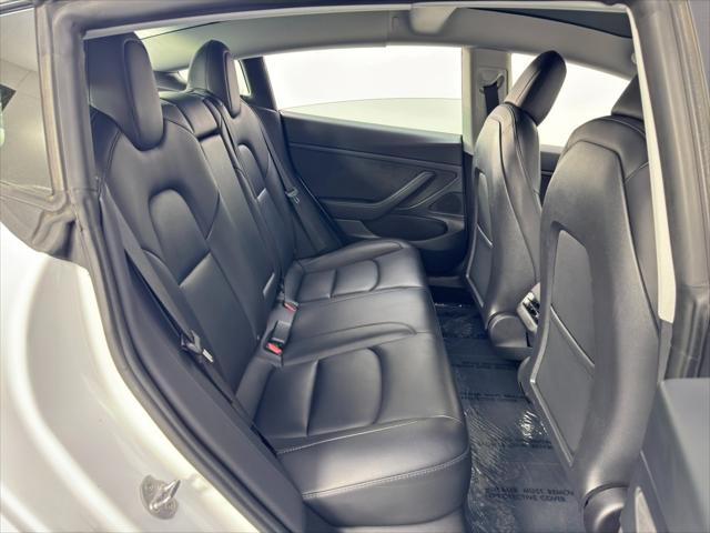 2021 Tesla Model 3 Standard Range Plus Rear-Wheel Drive