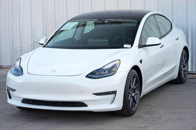 2021 Tesla Model 3 Standard Range Plus Rear-Wheel Drive