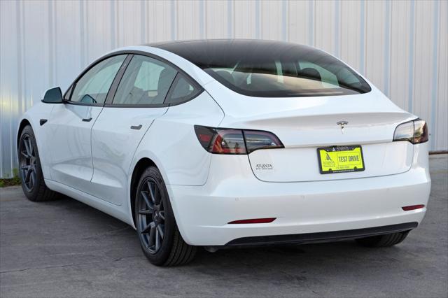 2021 Tesla Model 3 Standard Range Plus Rear-Wheel Drive