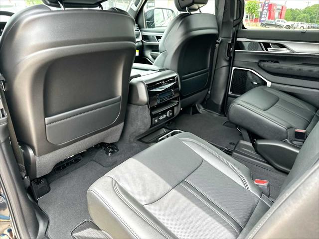 2026 Jeep Grand Wagoneer Limited Reserve 4x4