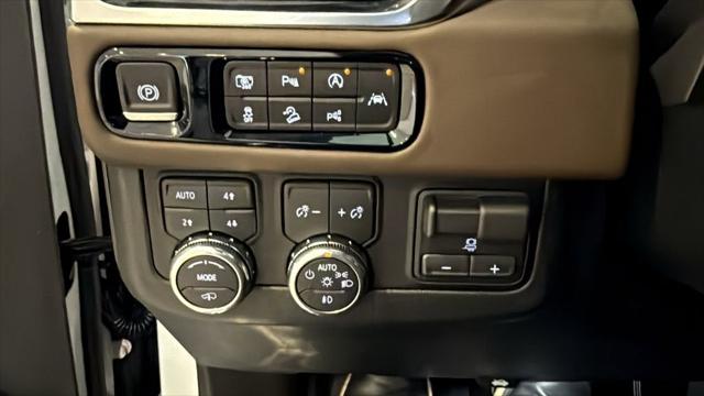2026 GMC Yukon XL 4WD Denali Ultimate
