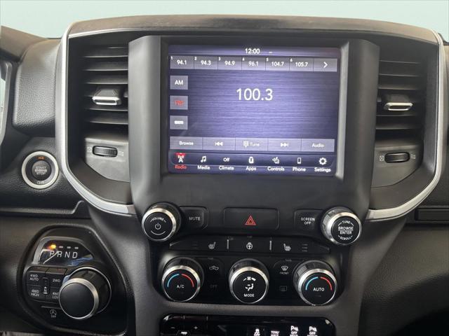 2020 Ram 1500 Big Horn Crew Cab 4x4 5'7" Box