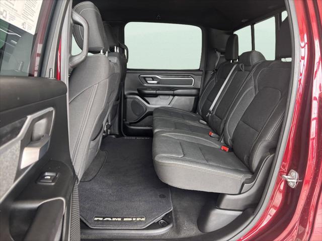 2020 Ram 1500 Big Horn Crew Cab 4x4 5'7" Box