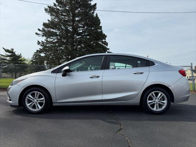 2017 Chevrolet Cruze LT Auto