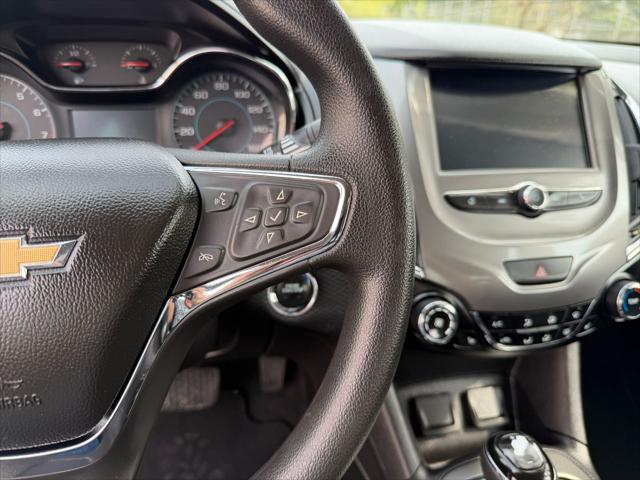 2017 Chevrolet Cruze LT Auto