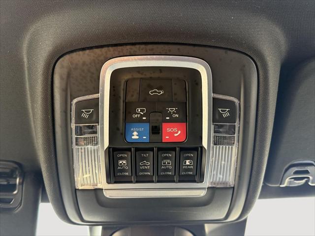 2021 Ram 1500 Limited Crew Cab 4x4 5'7" Box