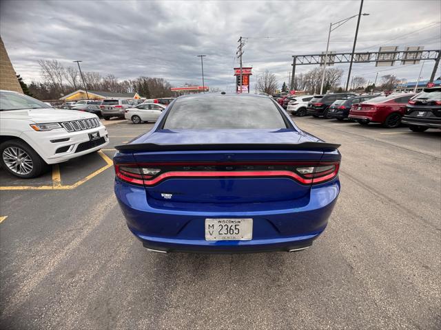 2021 Dodge Charger SXT RWD