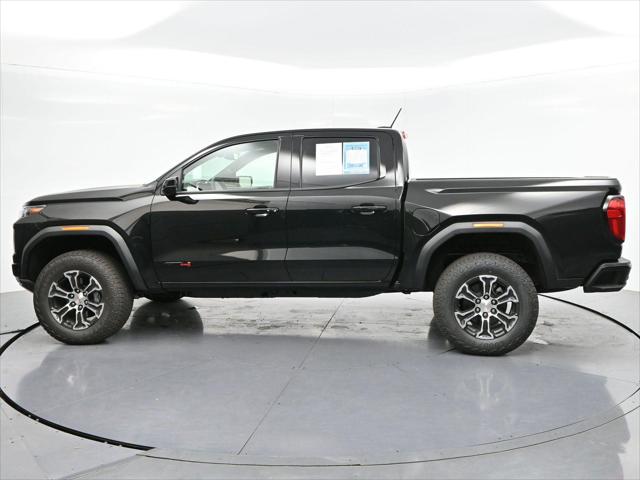 2025 GMC Canyon 4WD AT4