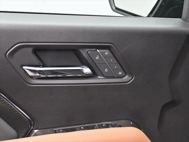 2025 GMC Canyon 4WD AT4