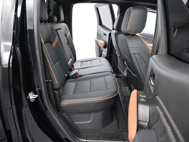 2025 GMC Canyon 4WD AT4