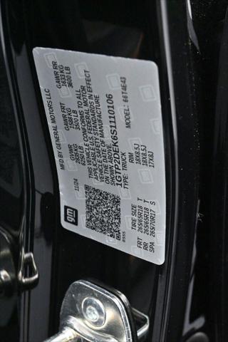 2025 GMC Canyon 4WD AT4