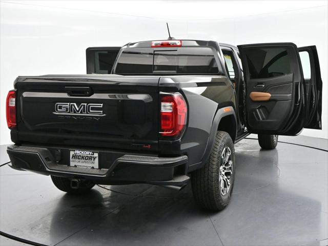 2025 GMC Canyon 4WD AT4