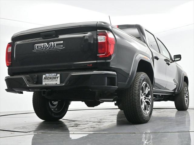 2025 GMC Canyon 4WD AT4