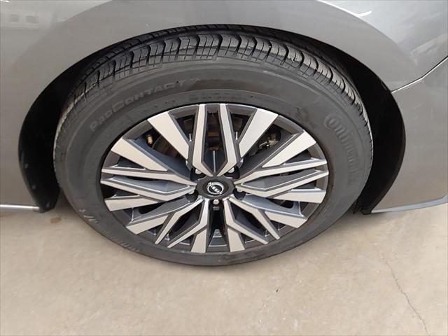 2024 Nissan Altima SV FWD