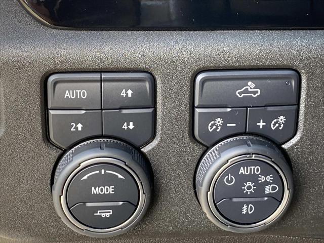 2024 Chevrolet Silverado 1500 4WD Crew Cab Short Bed RST
