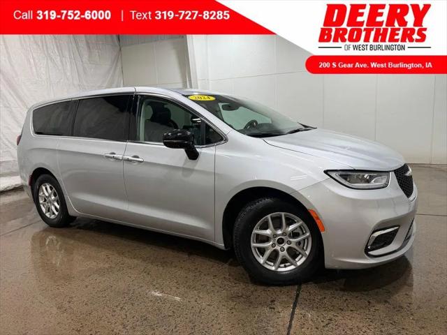 2024 Chrysler Pacifica Touring L for sale in West Burlington, IA