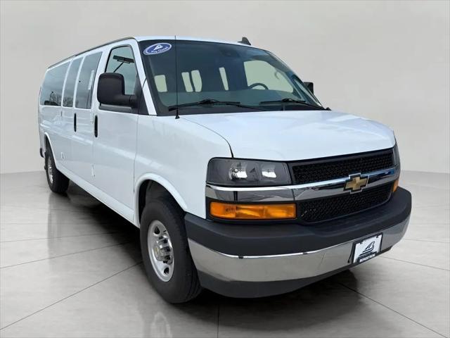 2025 Chevrolet Express Passenger RWD 3500 Extended Wheelbase LT for sale in Manitowoc, WI