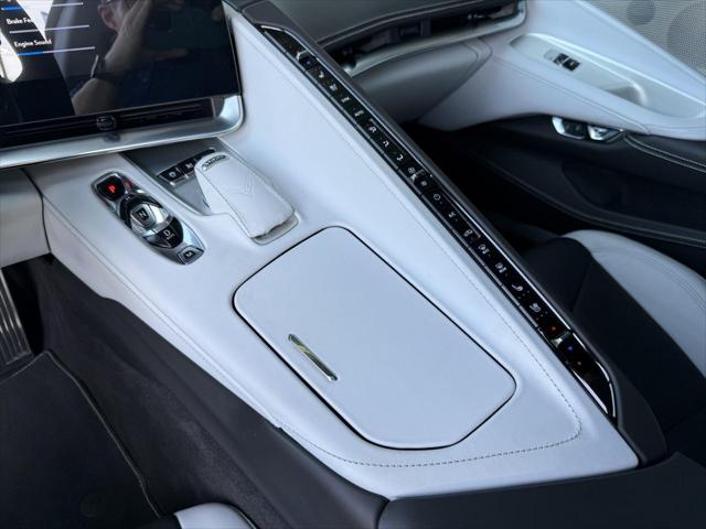 2023 Chevrolet Corvette Stingray RWD Coupe 3LT