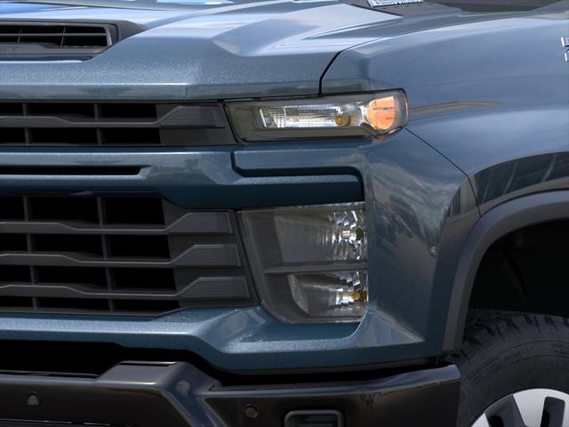 2026 Chevrolet Silverado 2500HD Crew Cab, Long Bed, Custom, 4WD