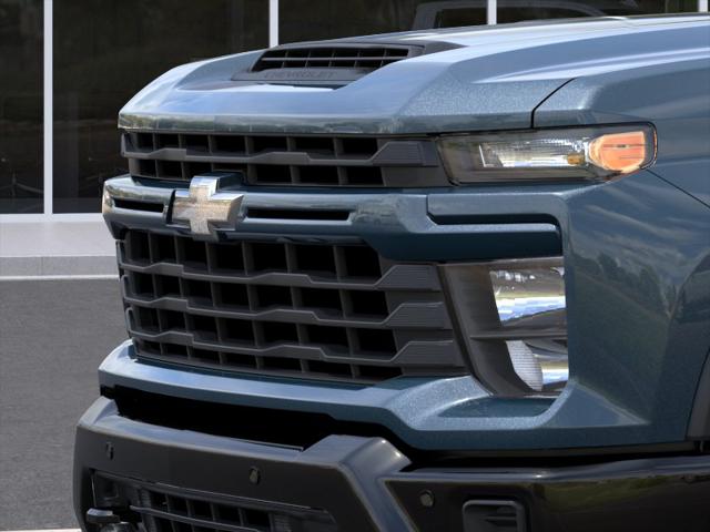 2026 Chevrolet Silverado 2500HD Crew Cab, Long Bed, Custom, 4WD