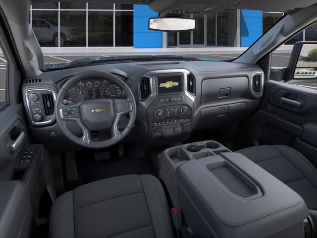 2026 Chevrolet Silverado 2500HD Crew Cab, Long Bed, Custom, 4WD