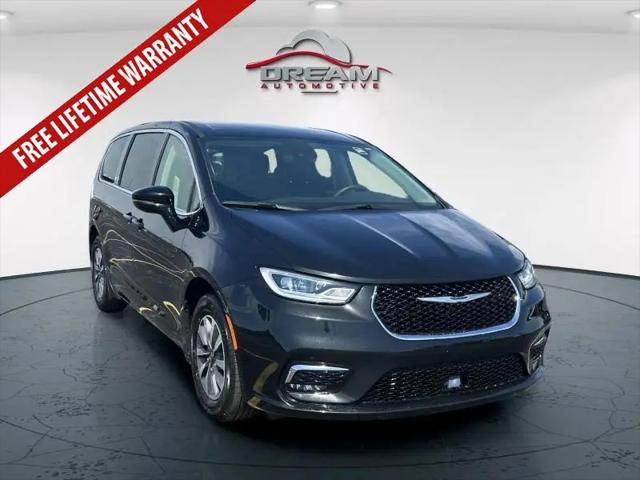2024 Chrysler Pacifica Hybrid Select for sale in Wood River, IL