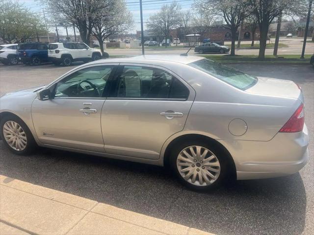 2011 Ford Fusion Hybrid Base for sale in Middleburg Heights, OH