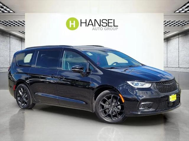 2025 Chrysler Pacifica Limited for sale in Santa Rosa, CA