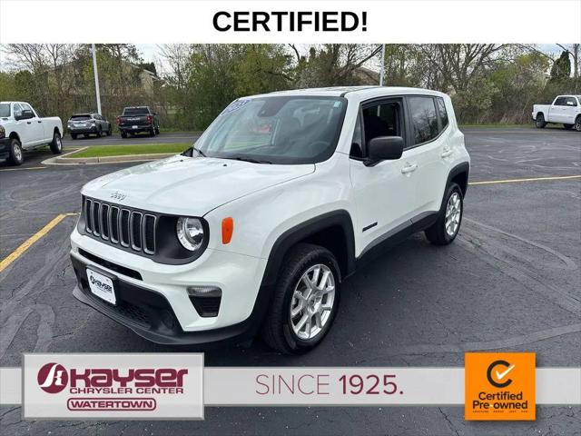 2023 Jeep Renegade Latitude 4x4 for sale in Watertown, WI