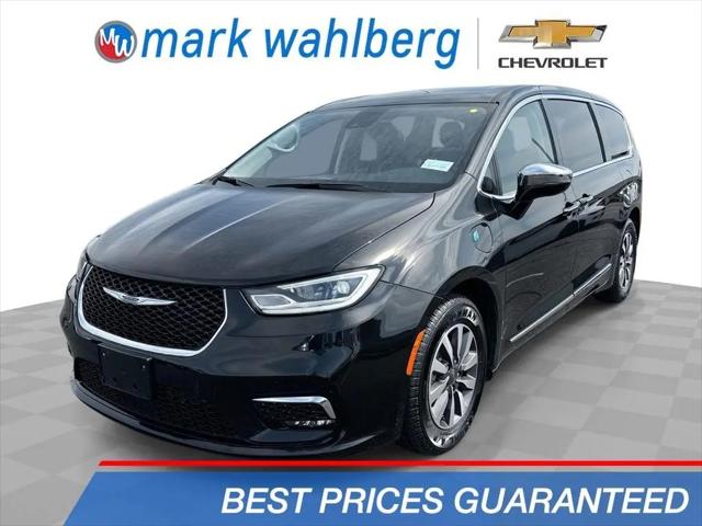 2023 Chrysler Pacifica Hybrid Limited for sale near Columbus, OH