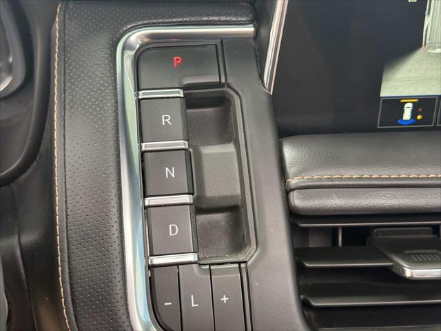 2024 GMC Yukon 4WD AT4