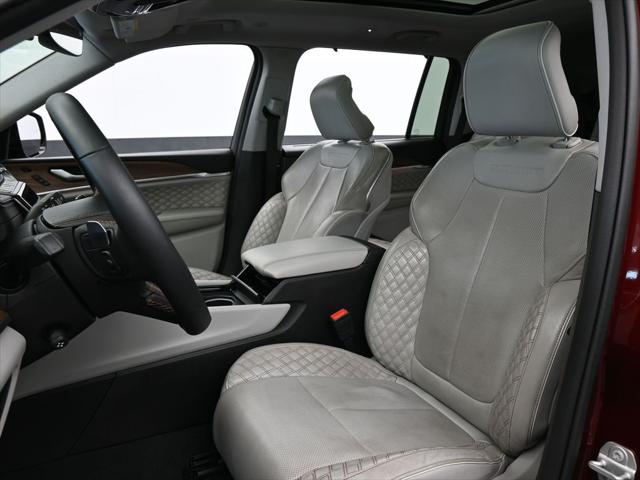 2023 Jeep Grand Cherokee L Summit 4x4