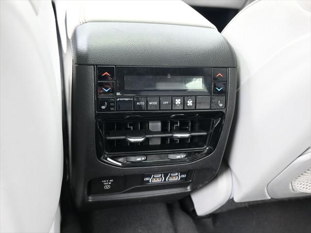 2023 Jeep Grand Cherokee L Summit 4x4