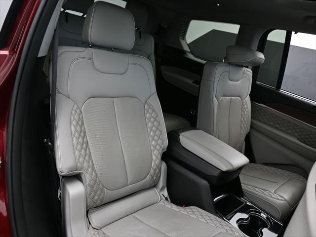 2023 Jeep Grand Cherokee L Summit 4x4