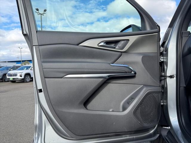 2026 Chevrolet Traverse AWD LT