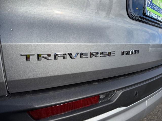 2026 Chevrolet Traverse AWD LT