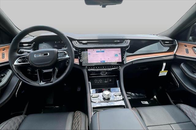 2026 Jeep Grand Cherokee Summit 4x4