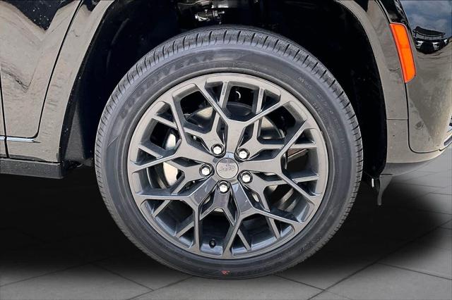 2026 Jeep Grand Cherokee Summit 4x4