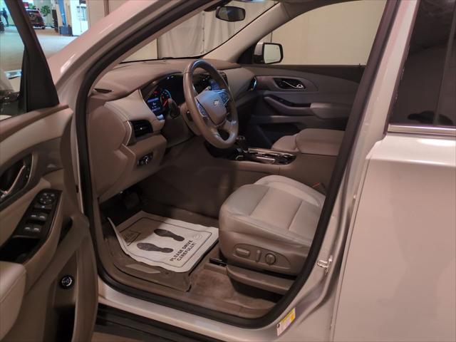 2020 Chevrolet Traverse AWD LT Leather