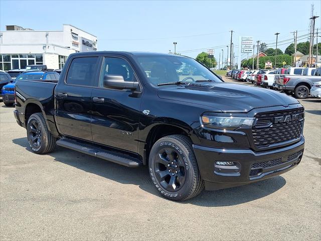 2026 RAM Ram 1500 RAM 1500 EXPRESS CREW CAB 4X4 57 BOX