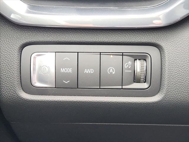 2026 GMC Acadia Elevation AWD
