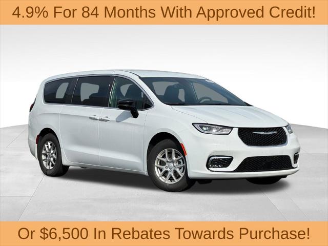 2026 Chrysler Pacifica Select for sale in Columbus, OH