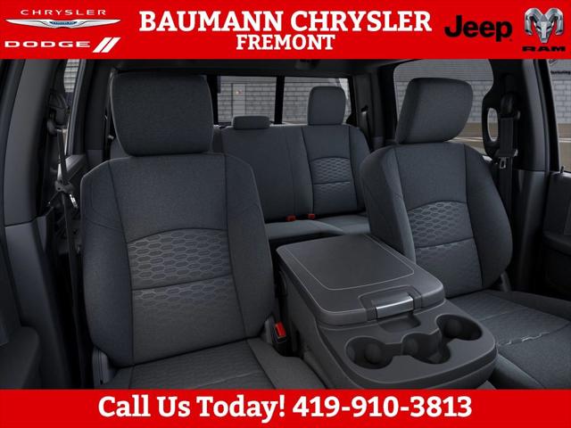 2026 Ram 2500 Black Express Crew Cab 4x4 64 Box