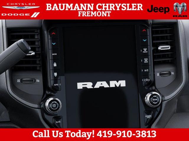 2026 Ram 2500 Black Express Crew Cab 4x4 64 Box